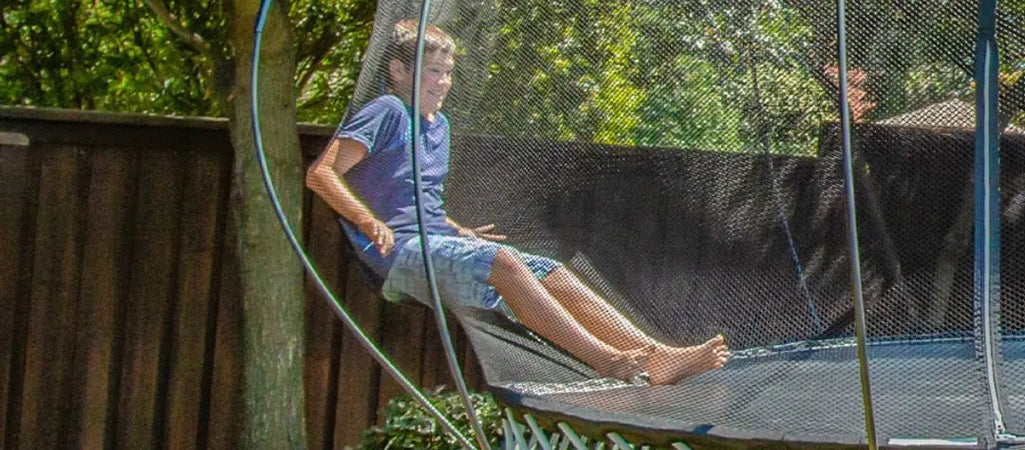 Trampoline 150 kg : comment choisir un modèle extérieur robuste et sûr
