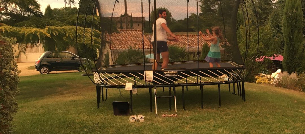 Trampoline de qualité : comment bien le choisir pour toute la famille