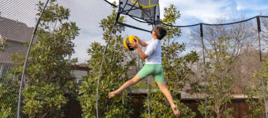 Trampoline : guide complet pour choisir un modèle sécurisé enfants et adultes