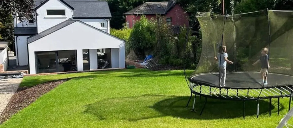 Meilleure marque trampoline extérieur : Springfree, le trampoline 4 saisons