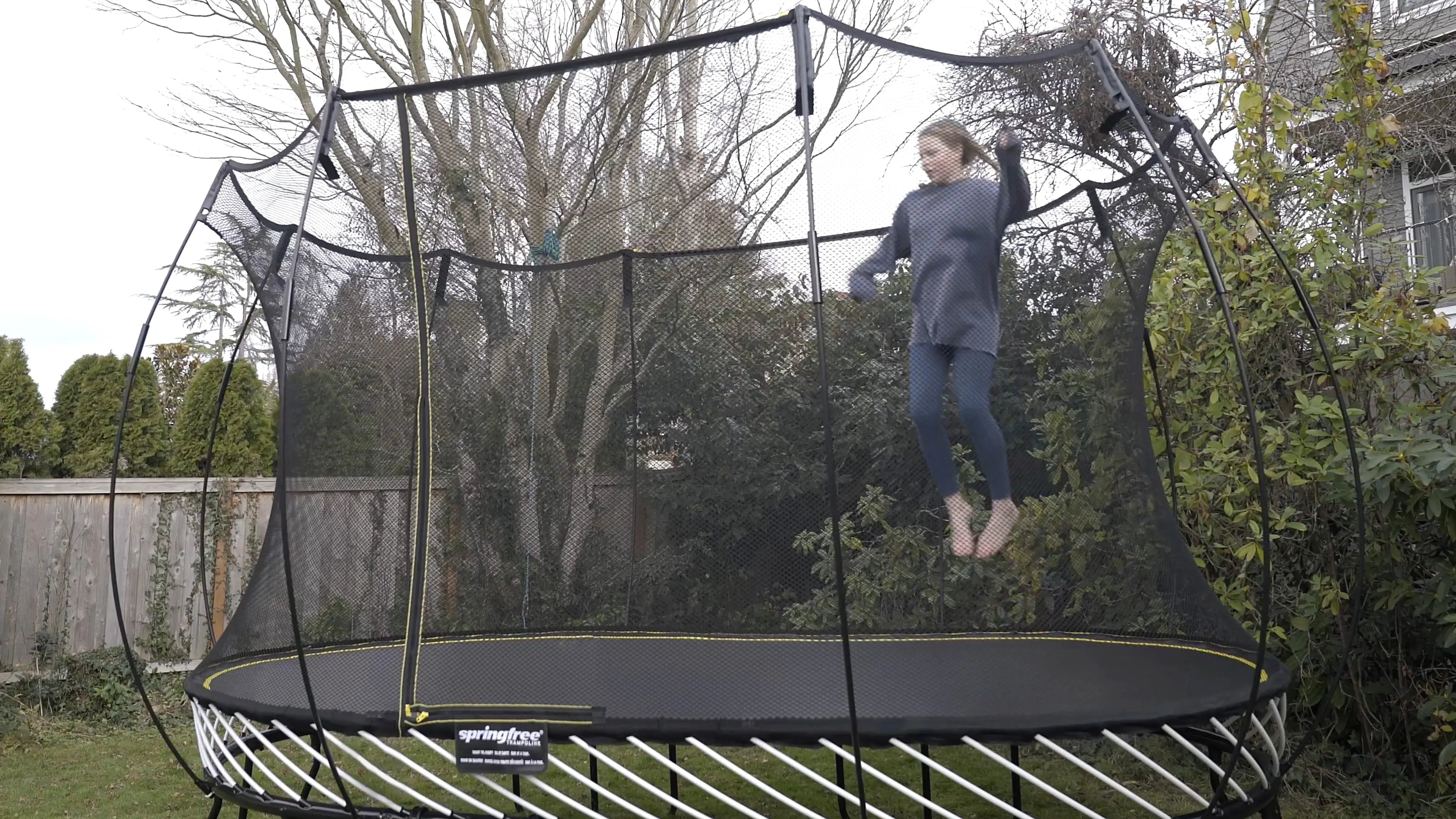 Trampoline sans ressort : 7 avantages pour la sécurité des enfants